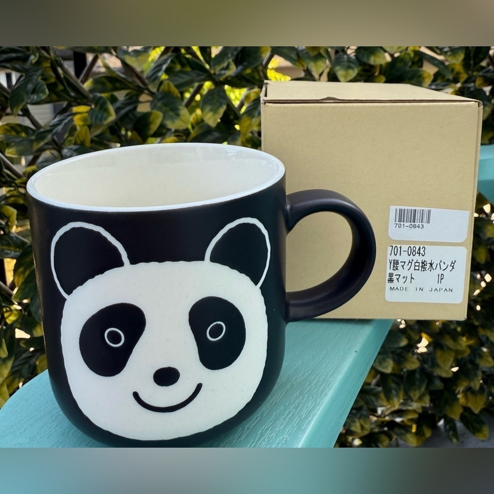 Panda Design Black Mug